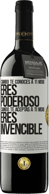 39,95 € Envío gratis | Vino Tinto Edición RED MBE Reserva Cuando te conoces a ti mismo, eres poderoso. Cuando te aceptas a ti mismo, eres invencible Etiqueta Blanca. Etiqueta personalizable Reserva 12 Meses Cosecha 2014 Tempranillo