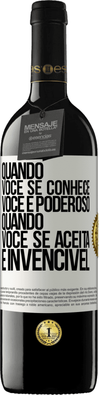 39,95 € Envio grátis | Vinho tinto Edição RED MBE Reserva Quando você se conhece, você é poderoso. Quando você se aceita, é invencível Etiqueta Branca. Etiqueta personalizável Reserva 12 Meses Colheita 2015 Tempranillo