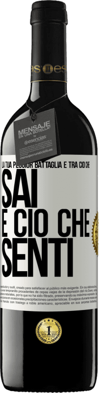 39,95 € Spedizione Gratuita | Vino rosso Edizione RED MBE Riserva La tua peggior battaglia è tra ciò che sai e ciò che senti Etichetta Bianca. Etichetta personalizzabile Riserva 12 Mesi Raccogliere 2015 Tempranillo