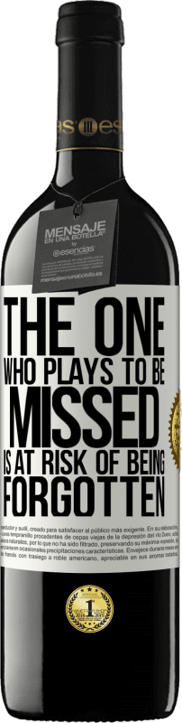 39,95 € 送料無料 | 赤ワイン REDエディション MBE 予約する 見逃されるために遊ぶ人は忘れられる危険がある ホワイトラベル. カスタマイズ可能なラベル 予約する 12 月 収穫 2016 Tempranillo