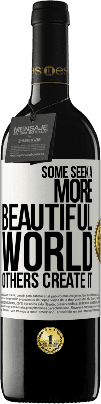 39,95 € Free Shipping | Red Wine RED Edition MBE Reserve Some seek a more beautiful world, others create it White Label. Customizable label Reserve 12 Months Harvest 2014 Tempranillo