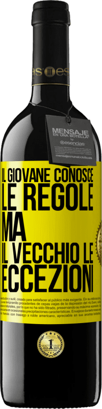 39,95 € Spedizione Gratuita | Vino rosso Edizione RED MBE Riserva Il giovane conosce le regole, ma il vecchio le eccezioni Etichetta Gialla. Etichetta personalizzabile Riserva 12 Mesi Raccogliere 2015 Tempranillo