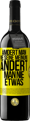 39,95 € Kostenloser Versand | Rotwein RED Ausgabe MBE Reserve Ämdert man nie seine Meinung, ändert man nie etwas Gelbes Etikett. Anpassbares Etikett Reserve 12 Monate Ernte 2016 Tempranillo