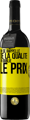 39,95 € Envoi gratuit | Vin rouge Édition RED MBE Réserve On se rappelle de la qualité, on oublie le prix Étiquette Jaune. Étiquette personnalisable Réserve 12 Mois Récolte 2015 Tempranillo