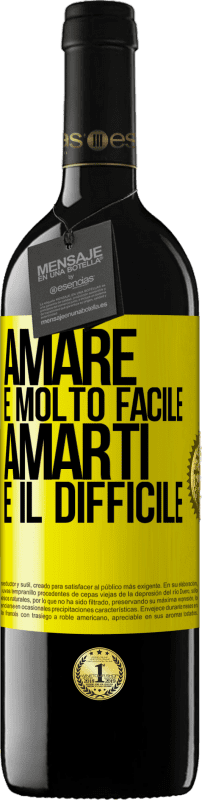 39,95 € Spedizione Gratuita | Vino rosso Edizione RED MBE Riserva Amare è molto facile, amarti è il difficile Etichetta Gialla. Etichetta personalizzabile Riserva 12 Mesi Raccogliere 2015 Tempranillo