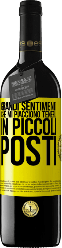 39,95 € Spedizione Gratuita | Vino rosso Edizione RED MBE Riserva Grandi sentimenti che mi piacciono tenerli in piccoli posti Etichetta Gialla. Etichetta personalizzabile Riserva 12 Mesi Raccogliere 2015 Tempranillo