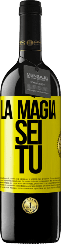 39,95 € Spedizione Gratuita | Vino rosso Edizione RED MBE Riserva La magia sei tu Etichetta Gialla. Etichetta personalizzabile Riserva 12 Mesi Raccogliere 2016 Tempranillo
