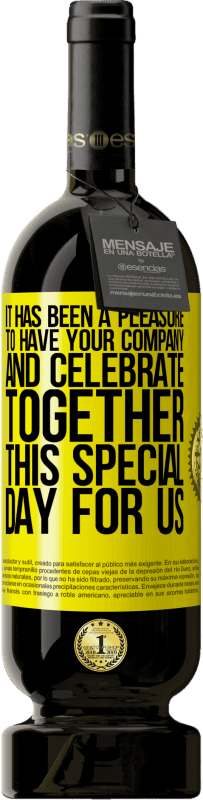49,95 € 免费送货 | 红酒 高级版 MBS® 预订 很高兴有您的公司与我们一起庆祝这一特殊的日子 黄色标签. 可自定义的标签 预订 12 个月 收成 2014 Tempranillo