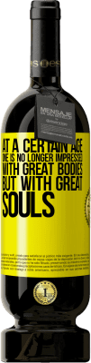 49,95 € 免费送货 | 红酒 高级版 MBS® 预订 在某个年龄，人们不再对伟大的身体印象深刻，而是对伟大的灵魂印象深刻 黄色标签. 可自定义的标签 预订 12 个月 收成 2016 Tempranillo