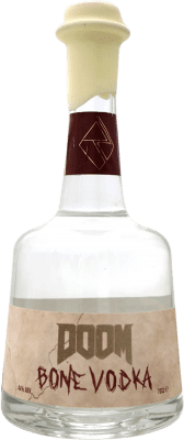 286,95 € Envío gratis | Vodka Doom Bone Reino Unido 70 cl