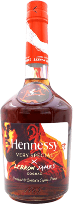 99,95 € Бесплатная доставка | Коньяк Hennessy Lebron James VS Very Special — Очень Особый, Ограниченный выпуск A.O.C. Cognac Франция 70 cl