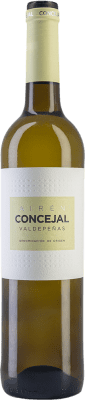 7,95 € Envio grátis | Vinho Branco Vinícola de Valdepeñas Concejal Seco D.O. Valdepeñas Castela-Mancha Espanha Airén 75 cl