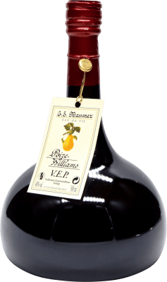 36,95 € Spedizione Gratuita | Grappa Orujo G.E. Massenez V.E.P. Viellisement Exceptionnellement Prolongé Francia Bottiglia Medium 50 cl Poire Williams — Pera Williams