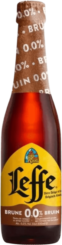 4,95 € 免费送货 | 啤酒 Leffe Negra Dark Ale — 深色 Valonia 比利时 三分之一升瓶 33 cl 不含酒精