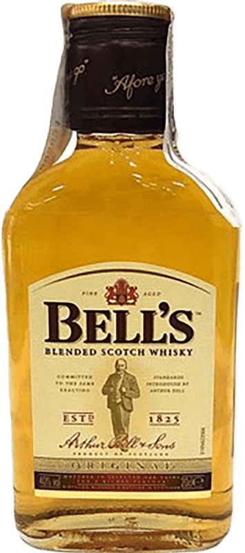 6,95 € 送料無料 | ブレンデッドウイスキー Bell's イギリス 小型フラスク 20 cl