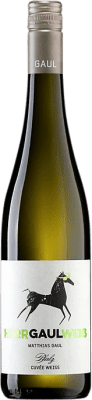 14,95 € 免费送货 | 白葡萄酒 Matthias Gaul Herr Gaul Trocken — 干型 Q.b.A. Pfälz 普法尔茨 德国 Scheurebe — 舒雷贝 75 cl