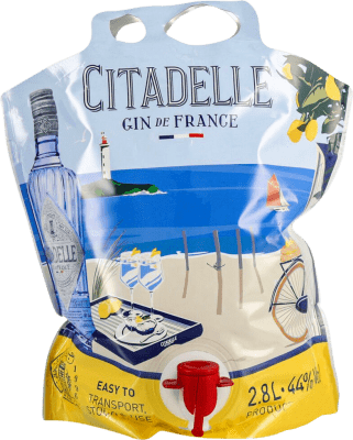 72,95 € Free Shipping | Genever Gin Citadelle France Bag in Box 2,5 L