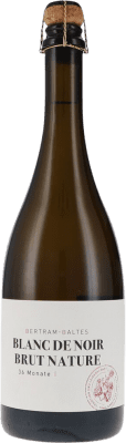 47,95 € Бесплатная доставка | Белое игристое вино Bertram Baltes Brut Nature — Брют Натюр Blanc de Noirs Q.b.A. Ahr Ahr Германия Pinot Noir — Пино Нуар 75 cl