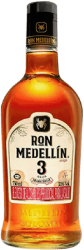 16,95 € Envío gratis | Ron Aguardiente Antioqueño Medellín Colombia 3 Años Botella 70 cl