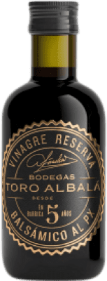 16,95 € Spedizione Gratuita | Aceto Toro Albalá Balsámico Riserva Spagna Pedro Ximénez 5 Anni Bottiglia Medium 50 cl