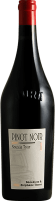 64,95 € Envio grátis | Vinho tinto Tissot Bénédicte et Stéphane Tissot Sous la Tour A.O.C. Arbois França Pinot Preto Garrafa 75 cl