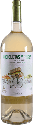 26,95 € 免费送货 | 白酒 Family Owned Bicicletas y Peces Blanco Ecológico D.O. Rueda 西班牙 Verdejo 瓶子 Magnum 1,5 L