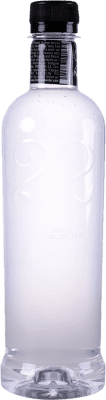 32,95 € Envio grátis | Caixa de 24 unidades Água 22 Artesian Water Natural PET Espanha Garrafa Medium 50 cl