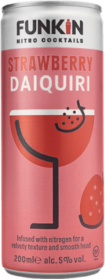 47,95 € 免费送货 | 盒装12个 饮料和搅拌机 Funkin Nitro Daiquiri Fresa 美国 铝罐 20 cl