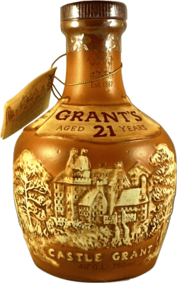 447,95 € 免费送货 | 调和威士忌 Grant & Sons Grant's Castle 英国 21 岁 70 cl