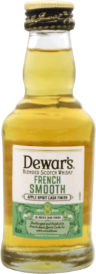 3,95 € Бесплатная доставка | Виски смешанные Dewar's French Smooth Шотландия Объединенное Королевство 8 Лет миниатюрная бутылка 5 cl