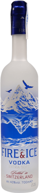 16,95 € Envío gratis | Vodka Fire & Ice Suiza Botella 70 cl
