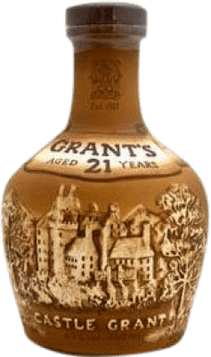 533,95 € Бесплатная доставка | Купажированный виски Grant & Sons Grant's Castle Объединенное Королевство 21 Лет 70 cl