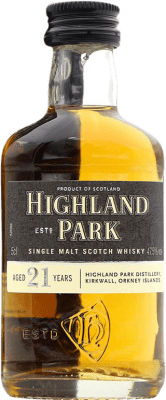 139,95 € Envio grátis | Whisky Single Malt Highland Park Reino Unido 21 Anos Garrafa Miniatura 5 cl