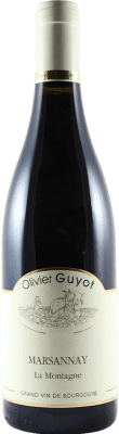 54,95 € Бесплатная доставка | Красное вино Olivier Guyot La Montagne A.O.C. Marsannay Франция Pinot Black бутылка 75 cl