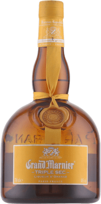 35,95 € 免费送货 | 君度橙酒 Triple sec Grand Marnier Cordon Jaune — 黄色 法国 70 cl