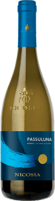 15,95 € Envoi gratuit | Vin blanc Nicosia Passuluna Bianco I.G.T. Terre Siciliane Italie Insolia, Zibibbo Bouteille 75 cl