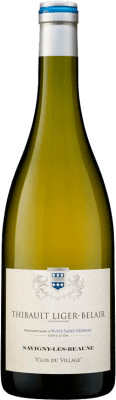 81,95 € 送料無料 | 白ワイン Thibault Liger-Belair Savigny-lès-Beaune Clos du Village A.O.C. Savigny-lès-Beaune フランス Chardonnay, Pinot White ボトル 75 cl