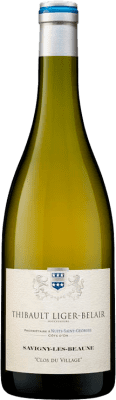 81,95 € Spedizione Gratuita | Vino bianco Thibault Liger-Belair Savigny-lès-Beaune Clos du Village A.O.C. Savigny-lès-Beaune Francia Chardonnay, Pinot Bianco Bottiglia 75 cl