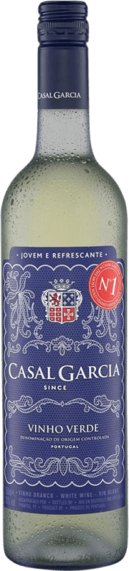 7,95 € Бесплатная доставка | Белое вино Casal Garcia I.G. Vinho Verde Vinho Verde Португалия Loureiro, Treixadura, Azal бутылка 75 cl