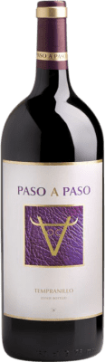 19,95 € 送料無料 | 赤ワイン Volver Paso a Paso D.O. La Mancha カスティーリャ・ラ・マンチャ スペイン Tempranillo マグナムボトル 1,5 L