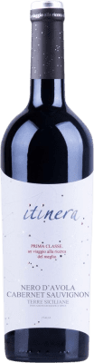 12,95 € 免费送货 | 红酒 Itinera Prima Classe Nero d'Avola Cabernet Sauvignon I.G.T. Terre Siciliane 西西里岛 意大利 Cabernet Sauvignon, Nero d'Avola 瓶子 75 cl