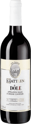 26,95 € Spedizione Gratuita | Vino rosso Joseph Gattlen Dôle A.O.C. Valais Valais Svizzera Pinot Nero, Gamay Bottiglia 75 cl