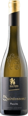 45,95 € Spedizione Gratuita | Vino Bianco Kaltern Quintessenz Passito Goldmuskateller D.O.C. Alto Adige Tirol del Sur Italia Moscato Mezza Bottiglia 37 cl