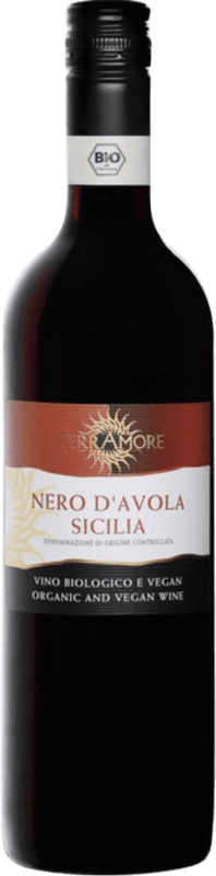 6,95 € Spedizione Gratuita | Vino rosso Massucco TerrAmore D.O.C. Sicilia Sicilia Italia Nero d'Avola Bottiglia 75 cl