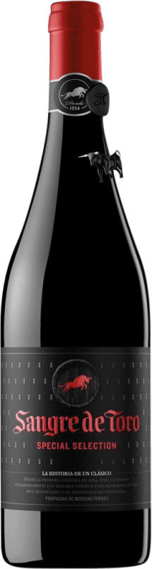 12,95 € Free Shipping | Red wine Miguel Torres Sangre de Toro Special Selection D.O. Catalunya Catalonia Spain Grenache, Carignan Bottle 75 cl