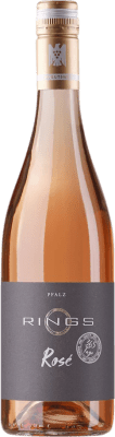 11,95 € 免费送货 | 玫瑰气泡酒 Rings 365 Tage Rosé 干 Q.b.A. Pfälz 普法尔茨 德国 Cabernet Sauvignon, Pinot Black, Portugieser 瓶子 75 cl