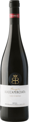 10,95 € Envio grátis | Vinho tinto Roccaperciata D.O.C. Sicilia Sicília Itália Nero d'Avola Garrafa 75 cl