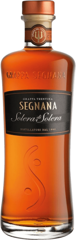 45,95 € Envío gratis | Grappa Segnana Solera D.O.C. Trentino Trentino Italia Nebbiolo, Chardonnay Botella 70 cl