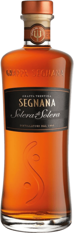46,95 € Envio grátis | Grappa Segnana Solera D.O.C. Trentino Trentino Itália Nebbiolo, Chardonnay Garrafa 70 cl