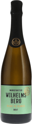 18,95 € Бесплатная доставка | Белое игристое вино Wilhelmsberg Brut — брют Blanc de Blancs Q.b.A. Franken Franken Германия Müller-Thurgau — Мюллер-Тургау, Kerner — Кернер 75 cl